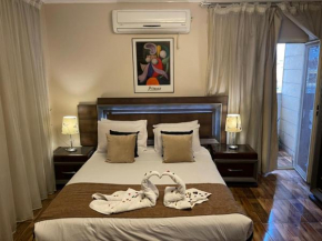 The grand Egyptian museum apartment